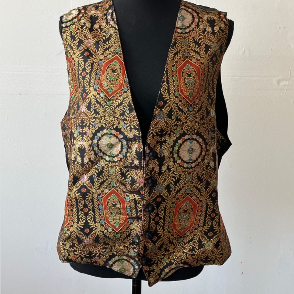 Vintage metallic decorative vest - Picture 8 of 10